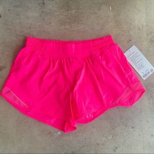 Lululemon Hotty Hot Short LR Long Size 8 Pink NWT